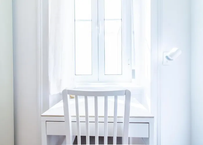 公寓 Liberdade - 7 Bedroom *