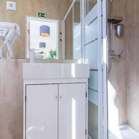 Liberdade - 7 Bedroom *